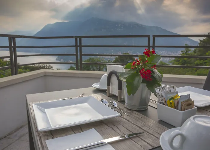 Vista 4*