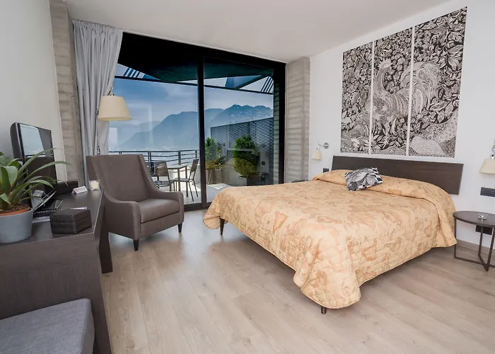 Vista Bed & Breakfast Como