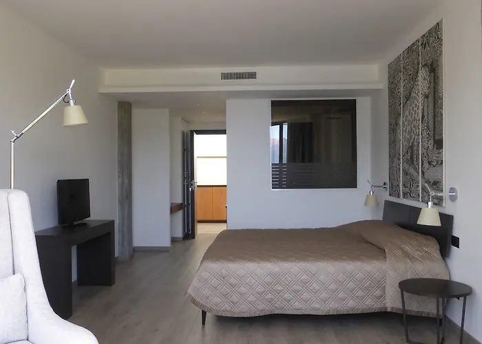 Vista Bed & Breakfast 4*