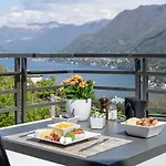 Vista Como