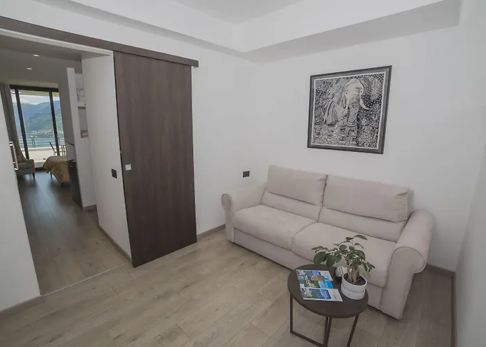Couette-café Vista 4*